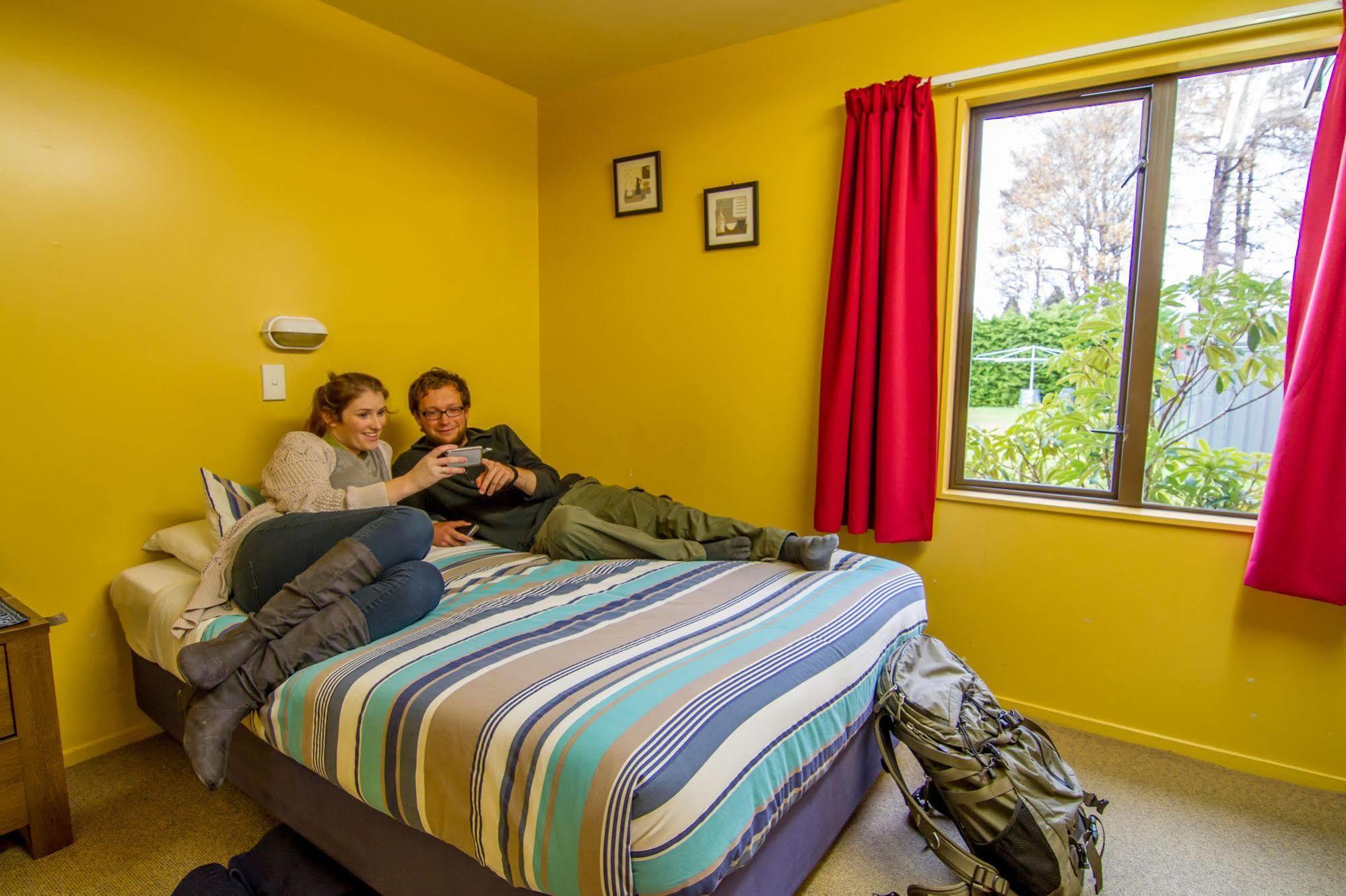 Albergue Yha Te Anau Exterior foto